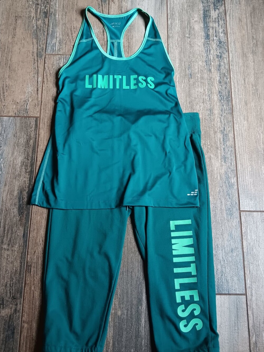 Women's Athletic Tank, Fleece Capri